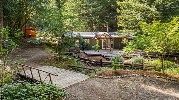 13431 Green Valley RD, Sebastopol, CA 95472