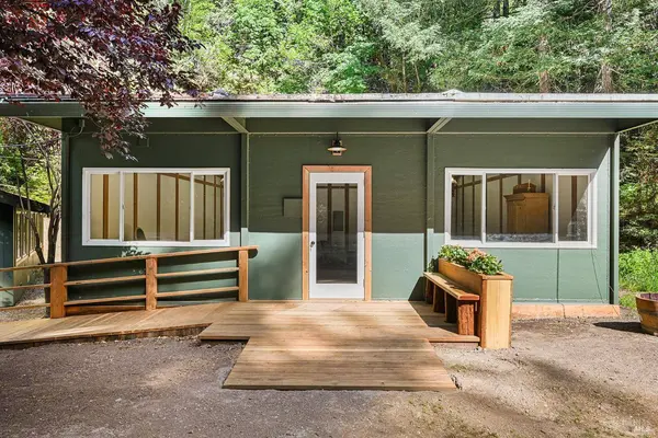 13431 Green Valley RD, Sebastopol, CA 95472