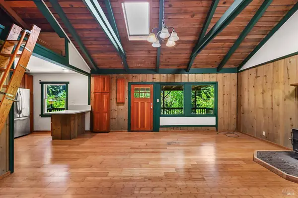 20251 Willow RD, Monte Rio, CA 95462