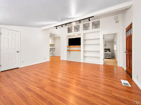 15360 Willow RD, Guerneville, CA 95446