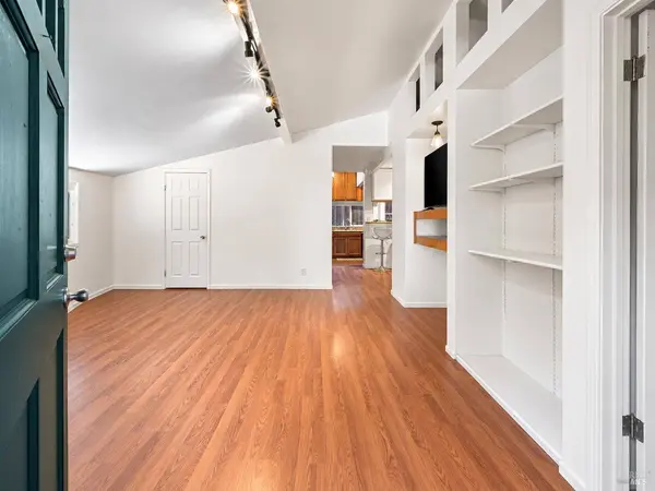 15360 Willow RD, Guerneville, CA 95446