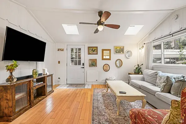 15343 Willow RD, Guerneville, CA 95446