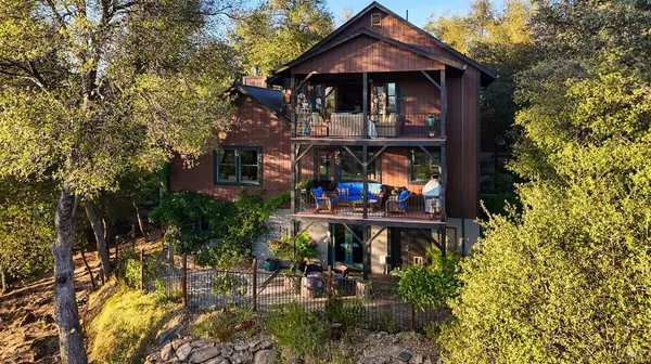 18921 Timber Point RD, Hidden Valley Lake, CA 95467