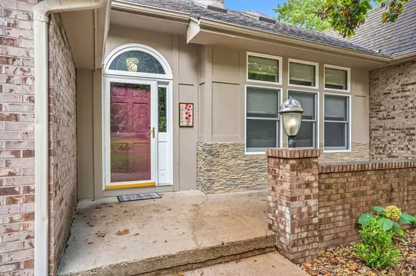 19074 Whispering Woods Trail, Kirksville, MO 63501