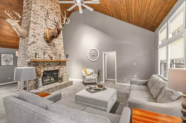 19074 Whispering Woods Trail, Kirksville, MO 63501