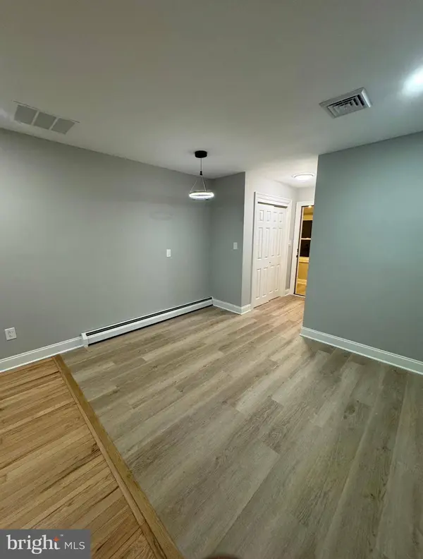 3 FRANK RICHARDSON RD, Robbinsville, NJ 08691