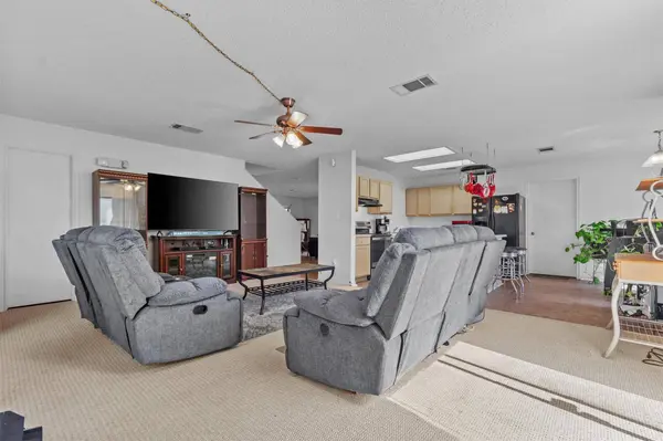 8007 Bramble Bush DR, Austin, TX 78747