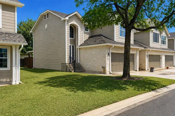 2632 Century Park BLVD #16, Austin, TX 78727