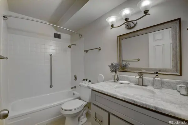 725 S Alton WAY #7A, Denver, CO 80247