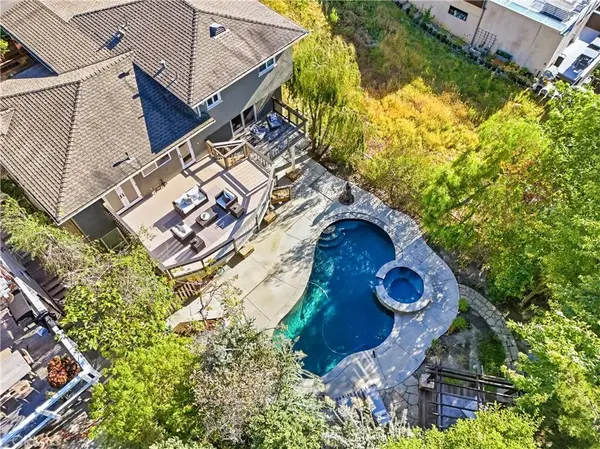 980 Bluebird Canyon, Laguna Beach, CA 92651