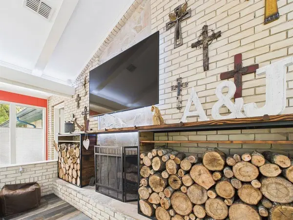 1310 Golden Bear LN, Kingwood, TX 77339