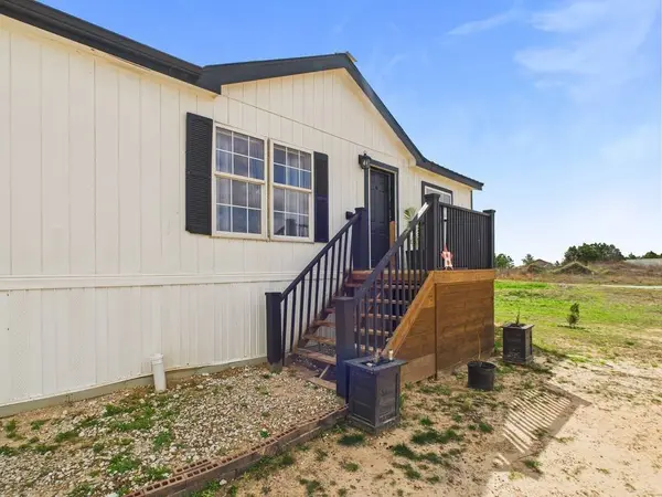 986 Road 5806, Cleveland, TX 77327