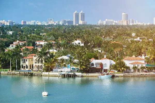 Your guide to Florida Home Owner’s Insurance,Sunny Alexander & Mike Beum