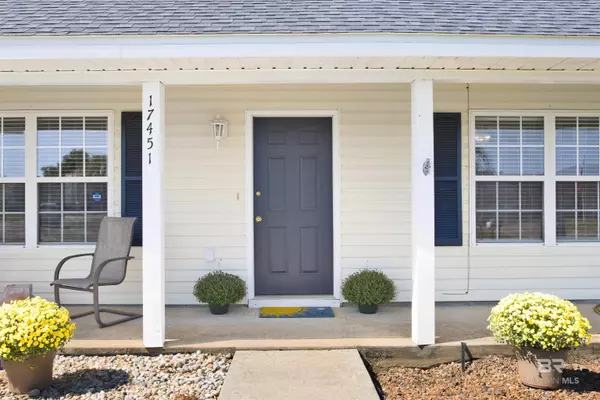 17451 E View Loop, Foley, AL 36535