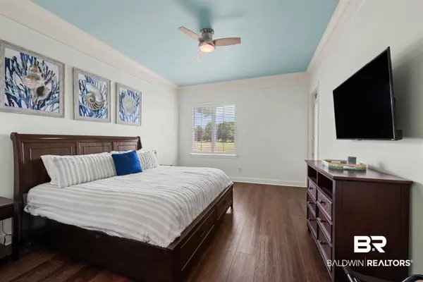 200 Peninsula Boulevard #B104, Gulf Shores, AL 36542