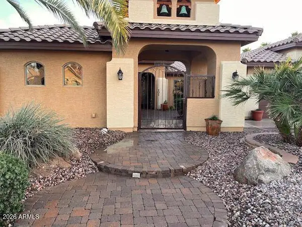 16081 W PICCADILLY Road, Goodyear, AZ 85395