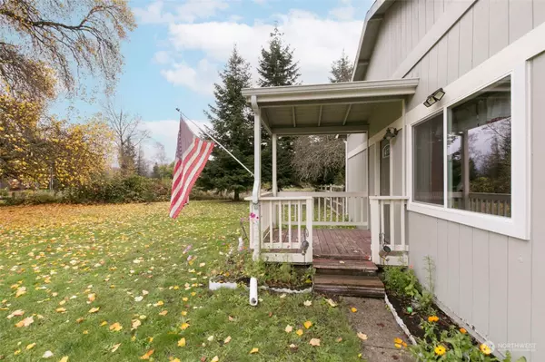 2316 Larsen LN SW, Castle Rock, WA 98611