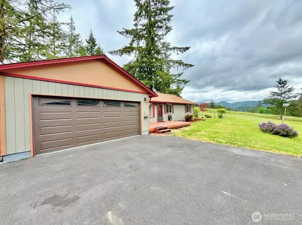 284 Ranch RD, Kelso, WA 98626