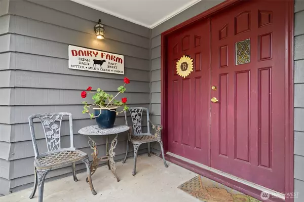 133 Delameter LN, Castle Rock, WA 98611