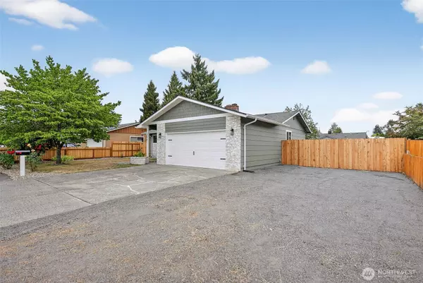 111 Cimarron DR, Kelso, WA 98626