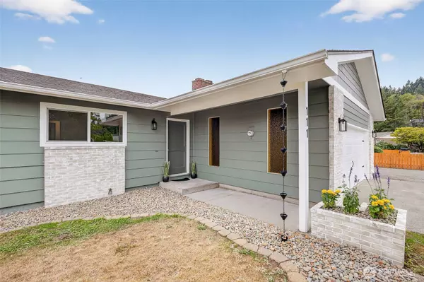 111 Cimarron DR, Kelso, WA 98626