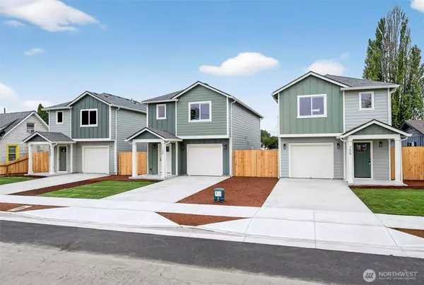 709 S 9th AVE, Kelso, WA 98626