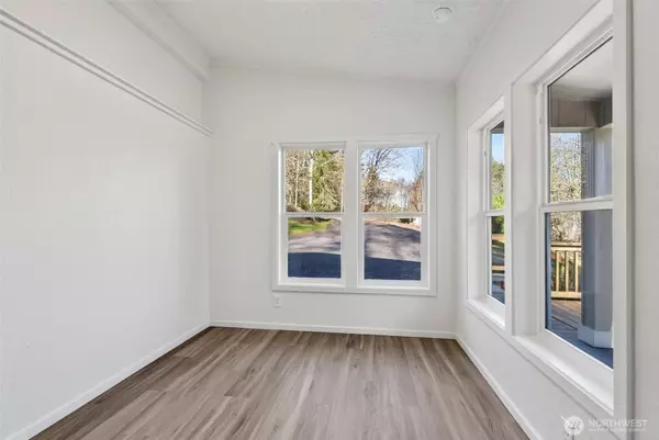 152 Crow Butte RD, Longview, WA 98632