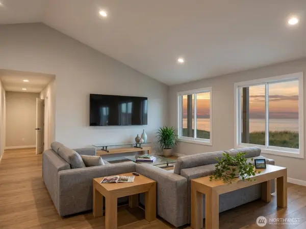 3 Endor Heights CT, Vader, WA 98593