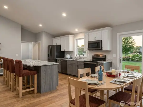 4 Endor Heights CT, Vader, WA 98593