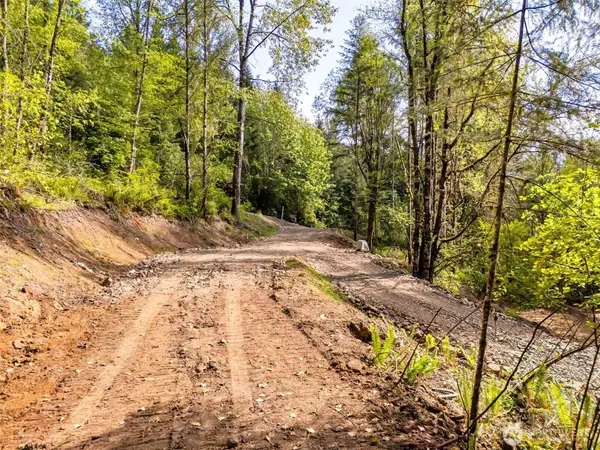 147 Old Spreadborough RD, Kalama, WA 98625