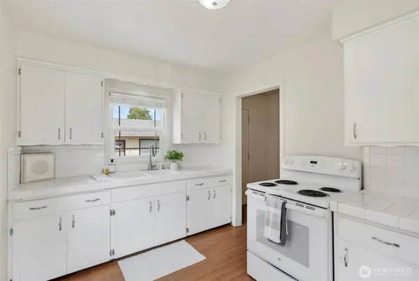 507 19th AVE, Longview, WA 98632