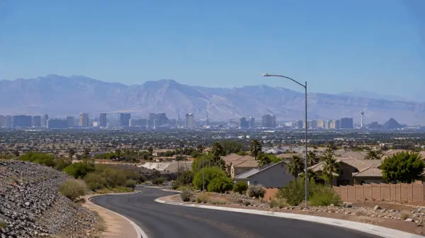 Best Las Vegas Neighborhoods for Commuting to Nellis Air Force Base