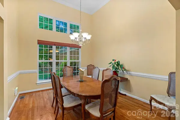 4932 Derbyshire DR, Charlotte, NC 28270