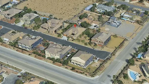 4528 Velvet Crest LN, Las Vegas, NV 89139