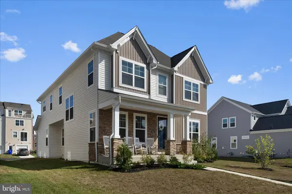 5680 LEWIS CARROLL DR, White Plains, MD 20695