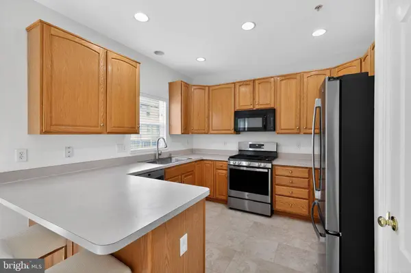 2015 WHEATON HAVEN CT W, Silver Spring, MD 20902