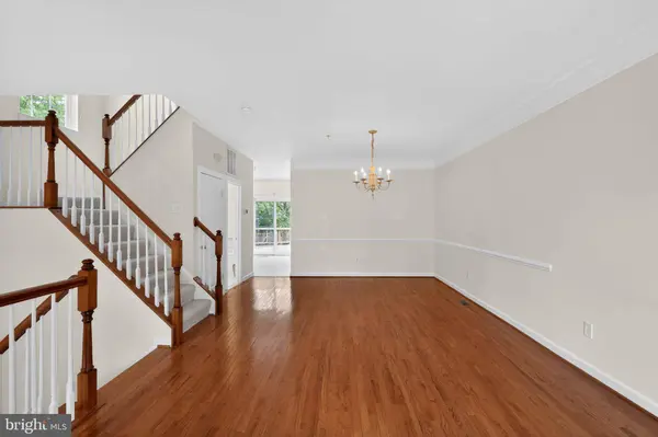 2015 WHEATON HAVEN CT W, Silver Spring, MD 20902