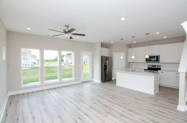1027 June Wilde Rdg, Spring Hill, TN 37174
