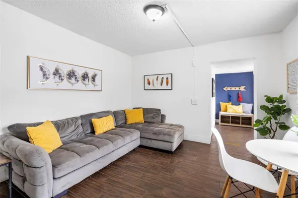 8707 N ASHLEY ST, Tampa, FL 33604