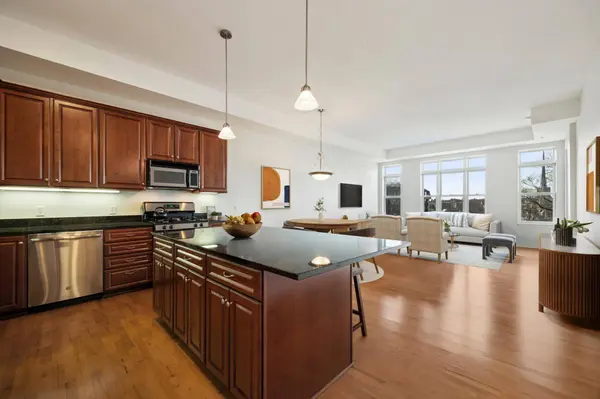 301 Clifton AVE #3D, Minneapolis, MN 55403