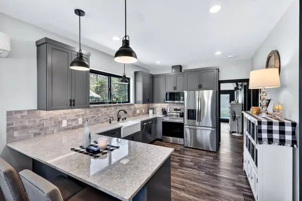 1100 E Denison Chattaroy Rd, Deer Park, WA 99006