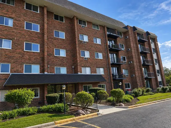 4721 Saint Joseph Creek RD #5F, Lisle, IL 60532