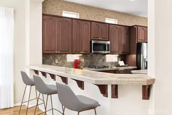 8336 Bainbridge LOOP NE, Lacey, WA 98516