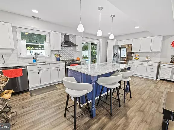 Howell, NJ 07731-2860,12 Constitution Dr