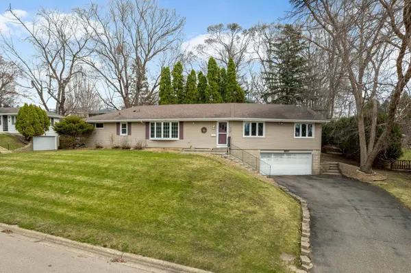 8837 Abbott AVE S, Bloomington, MN 55431