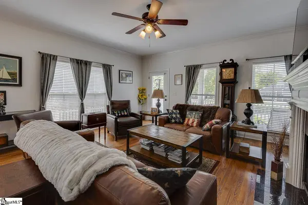 15 Valcourt Circle, Simpsonville, SC 29680