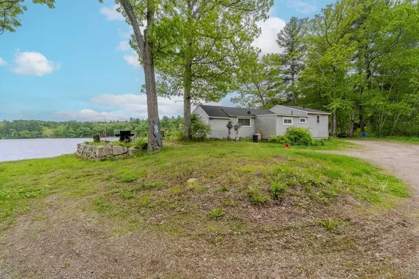 60 Valley, Groton, MA 01450