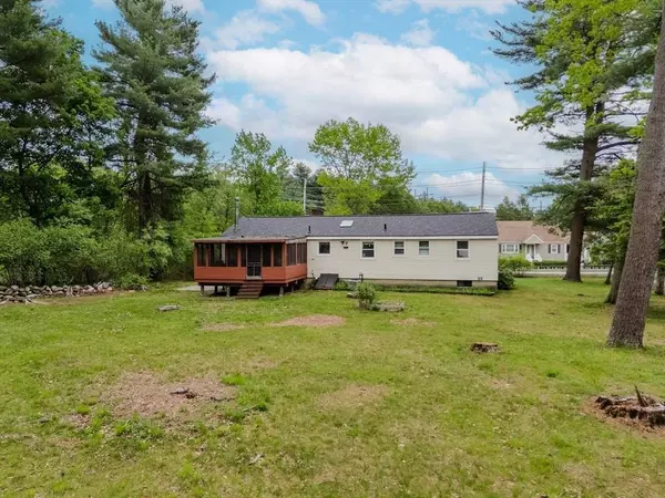 78 Cook St, Billerica, MA 01821