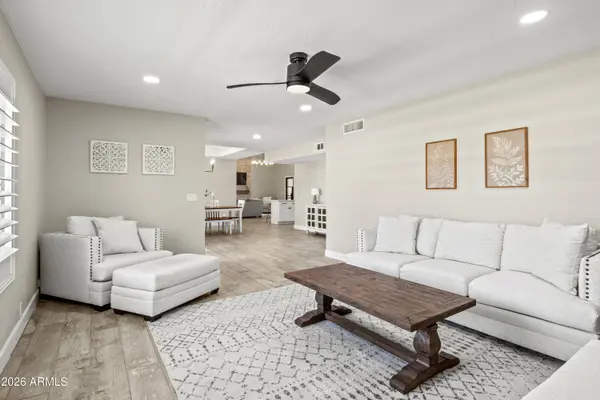 4345 E CAROL ANN Lane, Phoenix, AZ 85032