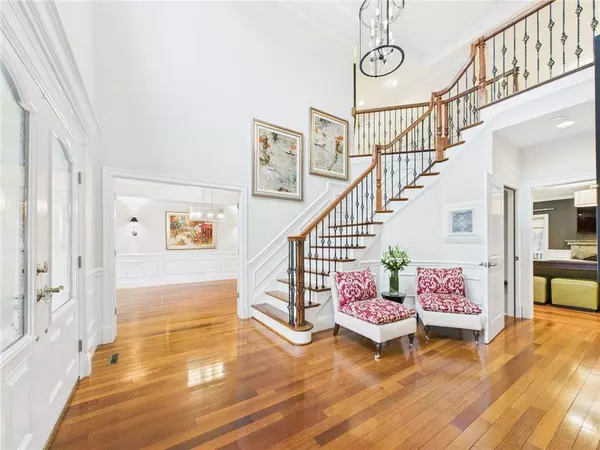 20 Beechcrest RD, East Greenwich, RI 02818